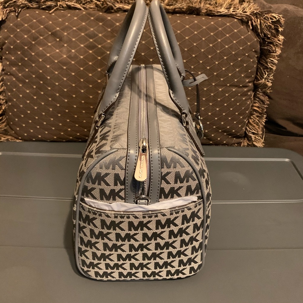 Michael Kors Bedford Bag & Wallet over - Picture 4 of 8